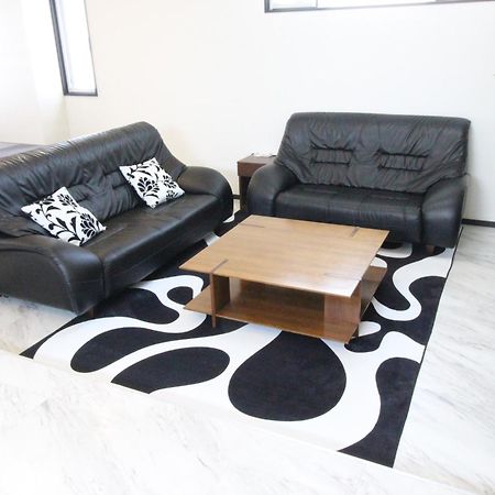 Condominium Felicita Наха Екстер'єр фото