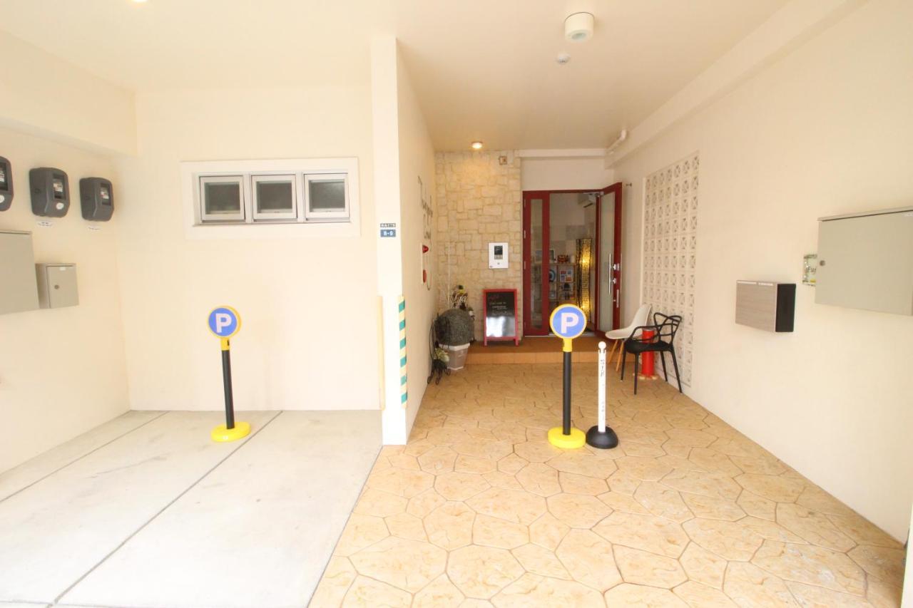 Condominium Felicita Наха Екстер'єр фото