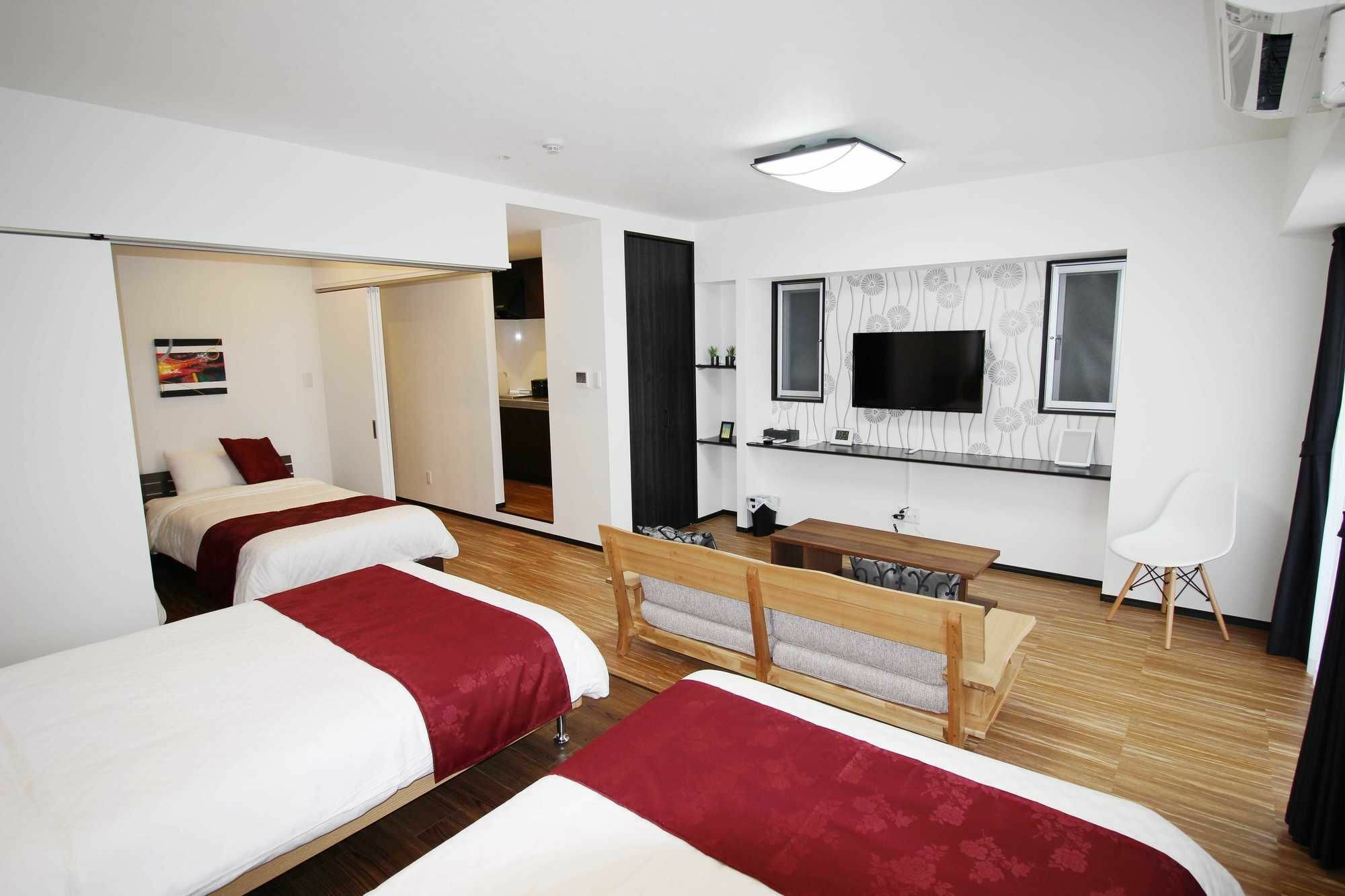 Condominium Felicita Наха Екстер'єр фото