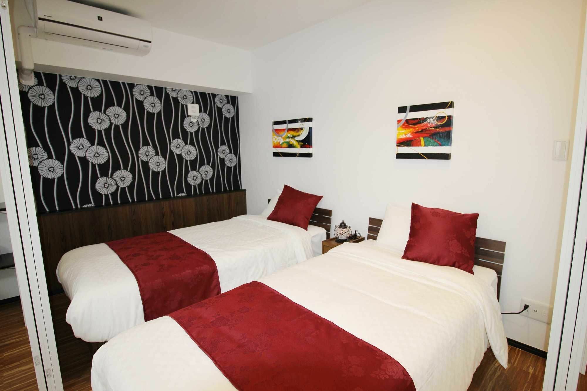 Condominium Felicita Наха Екстер'єр фото